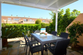 Apartamento con piscina